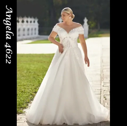 Angela 4622