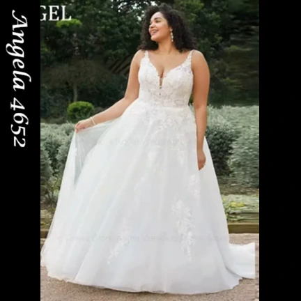 Angela 4652