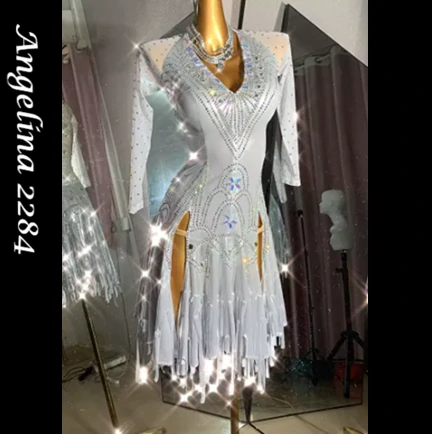 Angelina 2284