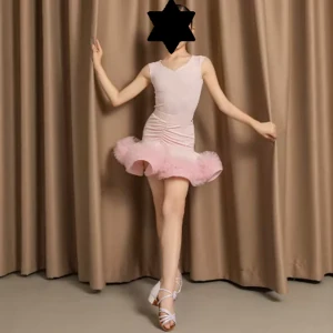 Naomi 4882