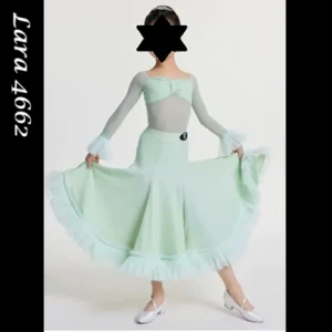 Lara 4662
