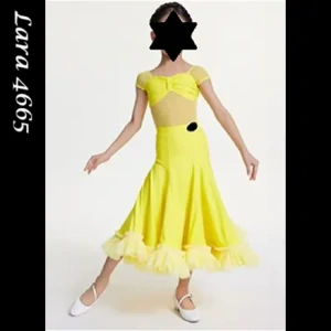 Lara 4665