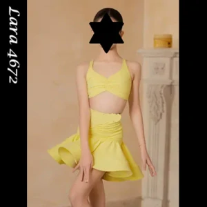 Lara 4672