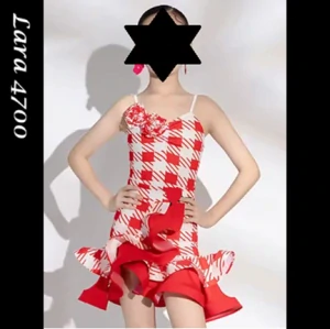 Lara 4700