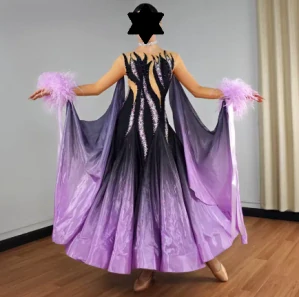 Deana 7368