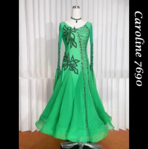 Caroline 7690