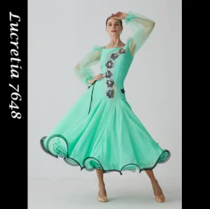 Lucretia 7648