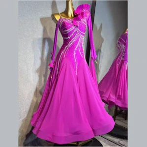 Selena 8400