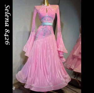 Selena 8426