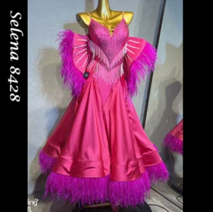 Selena 8428