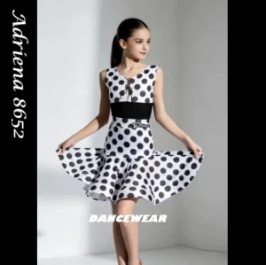 Adriena 8652