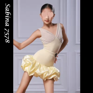 Sabina 7578