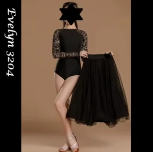 Evelyn 3204