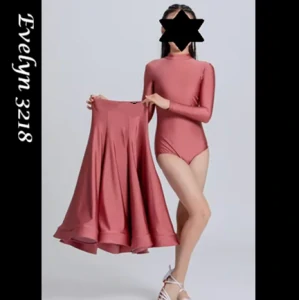 Evelyn 3218