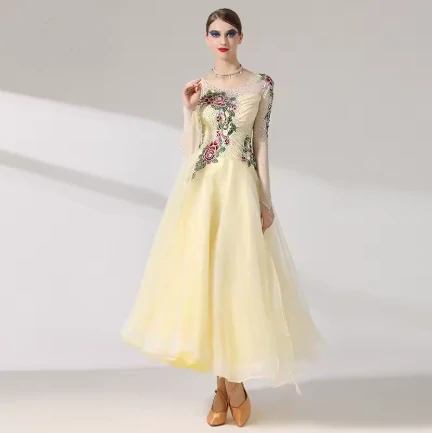 Chloe 6296