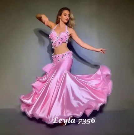 Leyla 7356