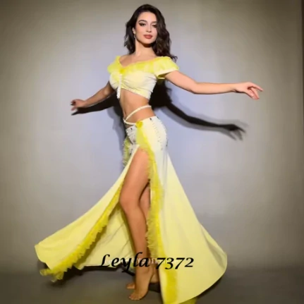 Leyla 7372