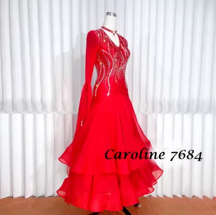Caroline 7684