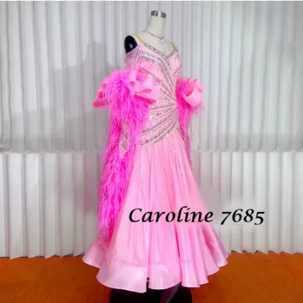 Caroline 7685