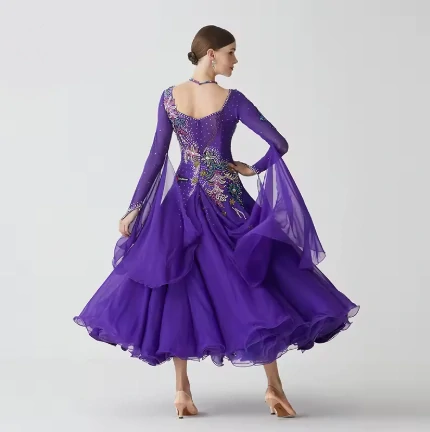 Lucretia 7667