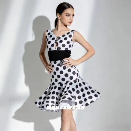 Adriena 8652