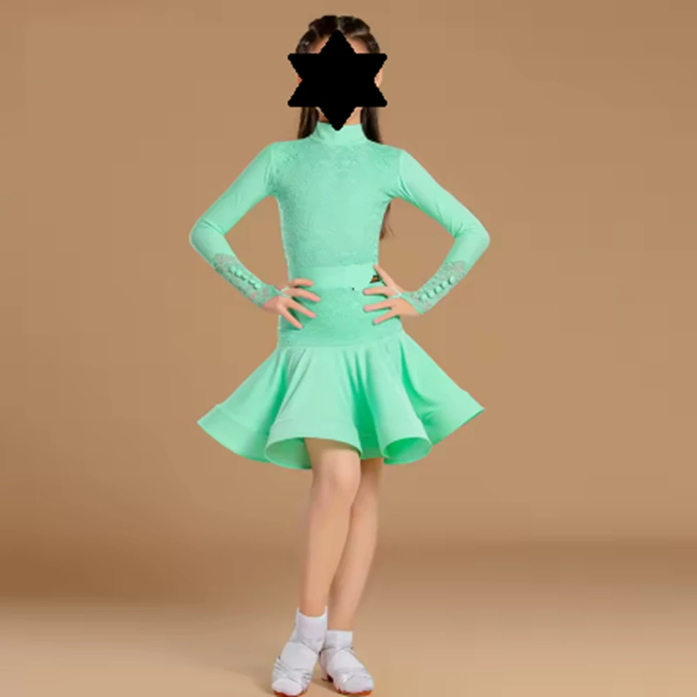 Evelyn 3302