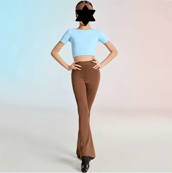 Lara 4636