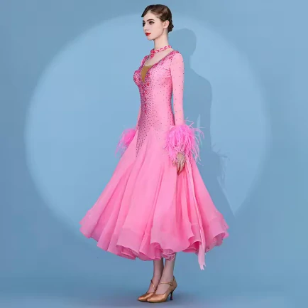 Chloe 6208