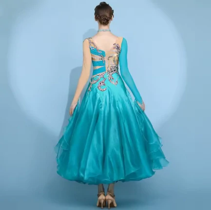 Chloe 6218