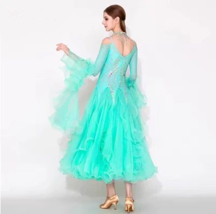Chloe 6254