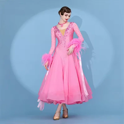 Chloe 6208