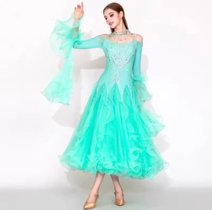 Chloe 6254