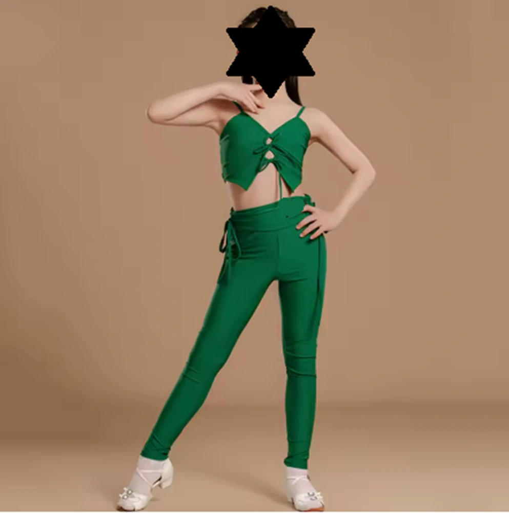 Naomi 4854