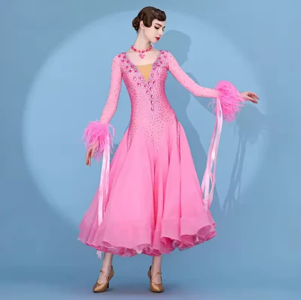 Chloe 6208