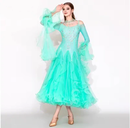 Chloe 6254